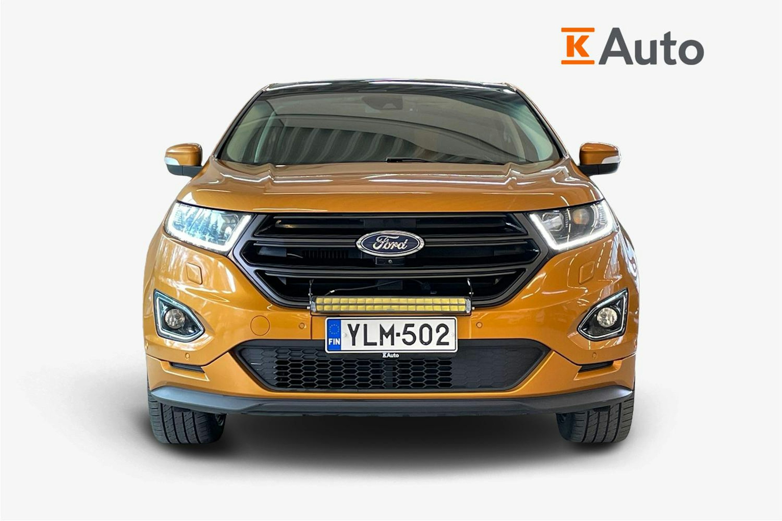 Oranssi Ford Edge 2016 kuva 5.