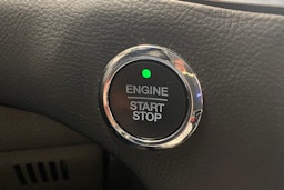 valkoinen Ford Edge 2017 kuva 30.