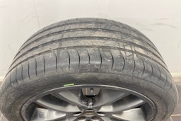 valkoinen Ford Edge 2017 kuva 35.