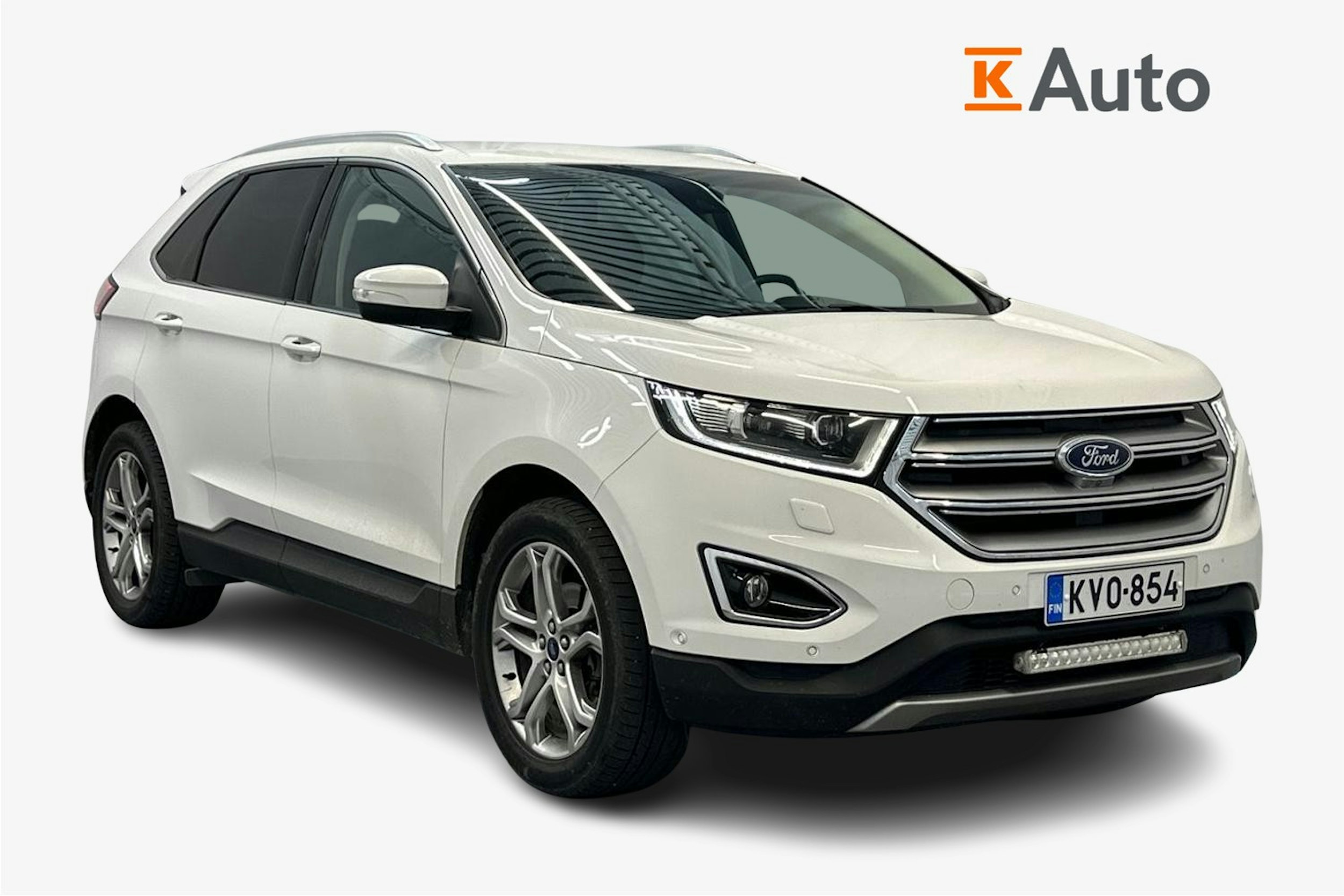 valkoinen Ford Edge 2017 kuva 1.