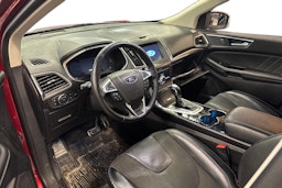 punainen Ford Edge 2018 kuva 3.