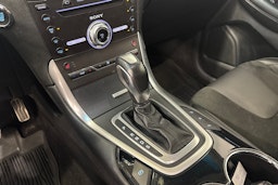 punainen Ford Edge 2018 kuva 19.