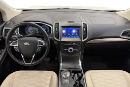 valkoinen Ford Edge 2019 kuva 9.