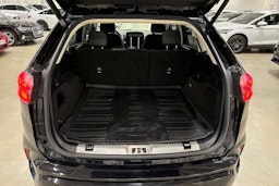 musta Ford Edge 2019 kuva 14.