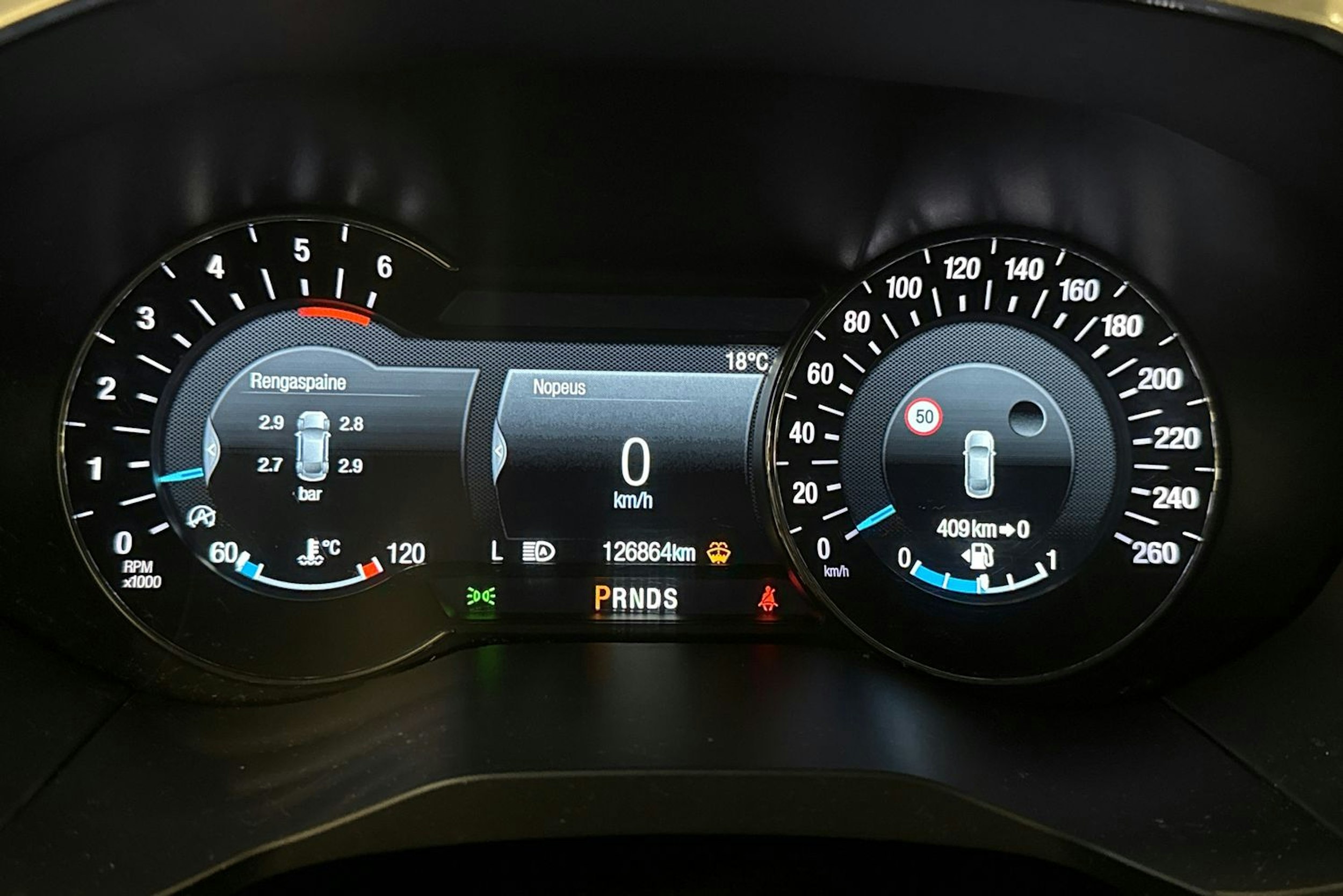 musta Ford Edge 2019 kuva 21.