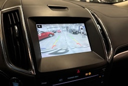 musta Ford Edge 2019 kuva 27.