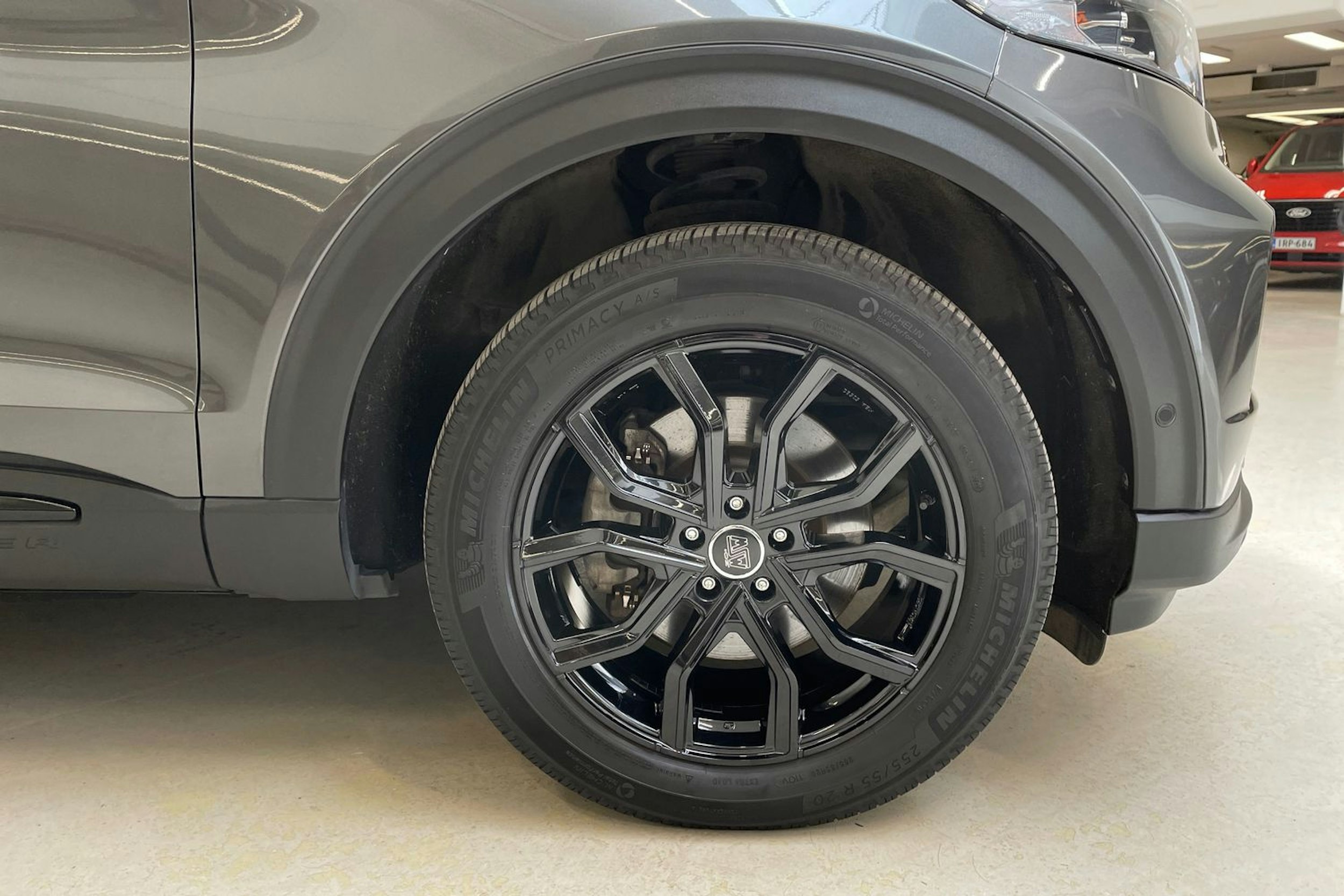 harmaa Ford Explorer 2020 kuva 13.