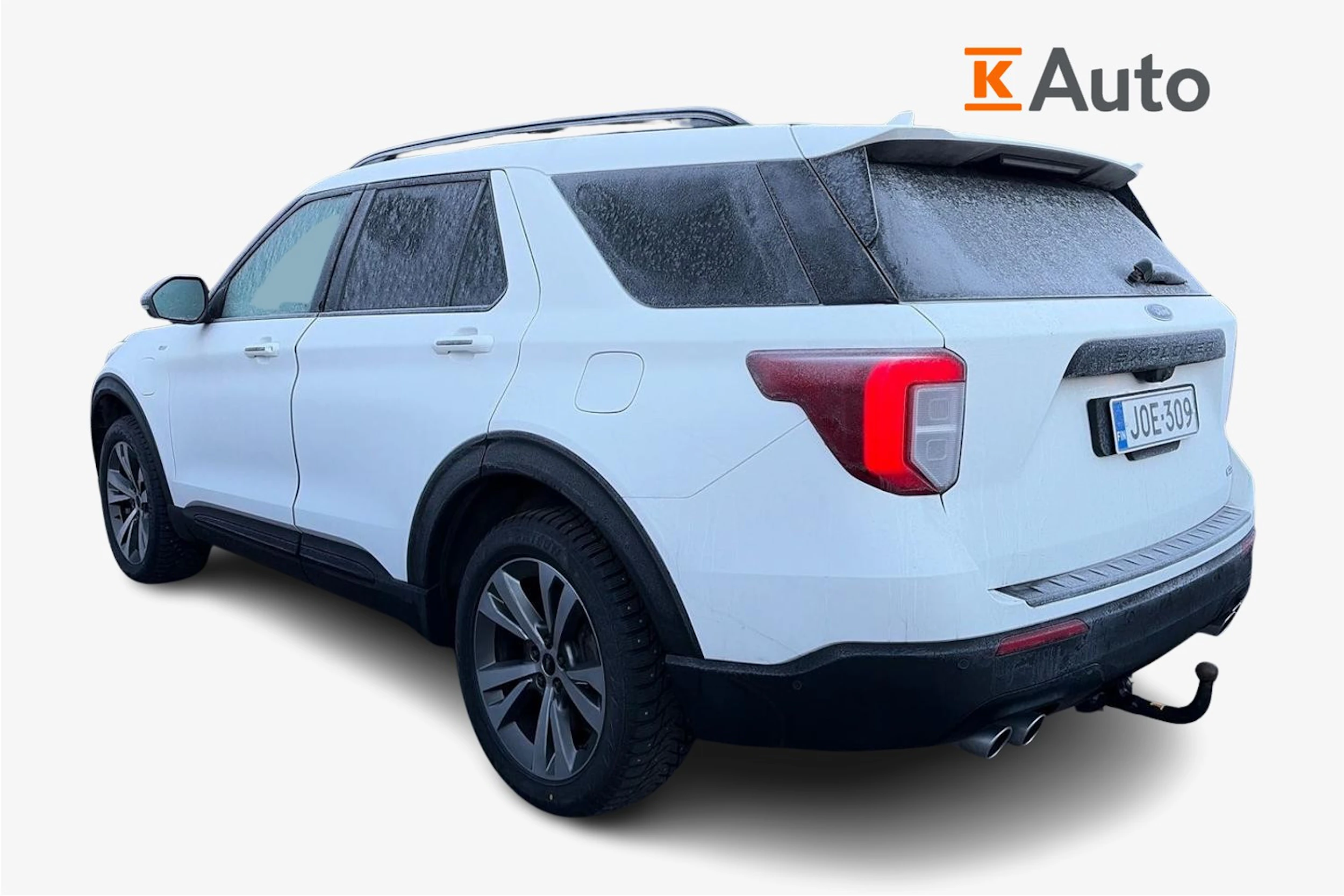 valkoinen Ford Explorer 2021 kuva 2.