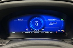 valkoinen Ford Explorer 2021 kuva 25.