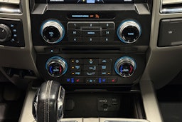 musta Ford F150 2015 kuva 15.