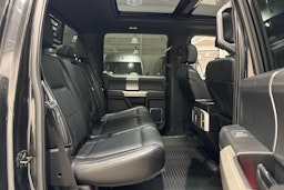 musta Ford F150 2015 kuva 19.