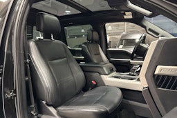 musta Ford F150 2015 kuva 21.