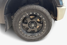 valkoinen Ford F150 2015 kuva 12.