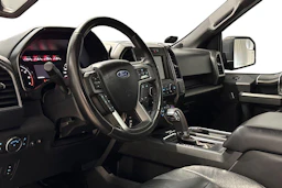 musta Ford F150 2018 kuva 8.