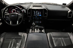 musta Ford F150 2018 kuva 9.