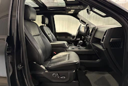 musta Ford F150 2018 kuva 18.