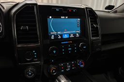 musta Ford F150 2018 kuva 27.