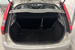 harmaa Ford Fiesta 2003 kuva 13.