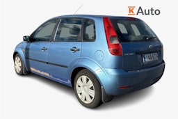 Sininen Ford FIESTA 2003 kuva 2.