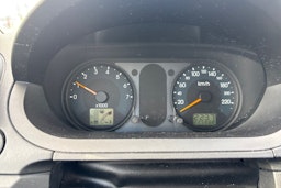 Sininen Ford FIESTA 2003 kuva 12.