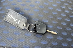 Sininen Ford FIESTA 2003 kuva 24.