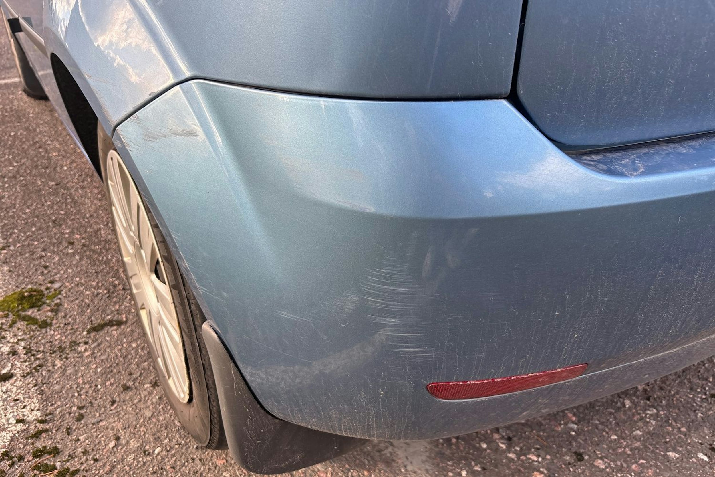 Sininen Ford FIESTA 2003 kuva 35.