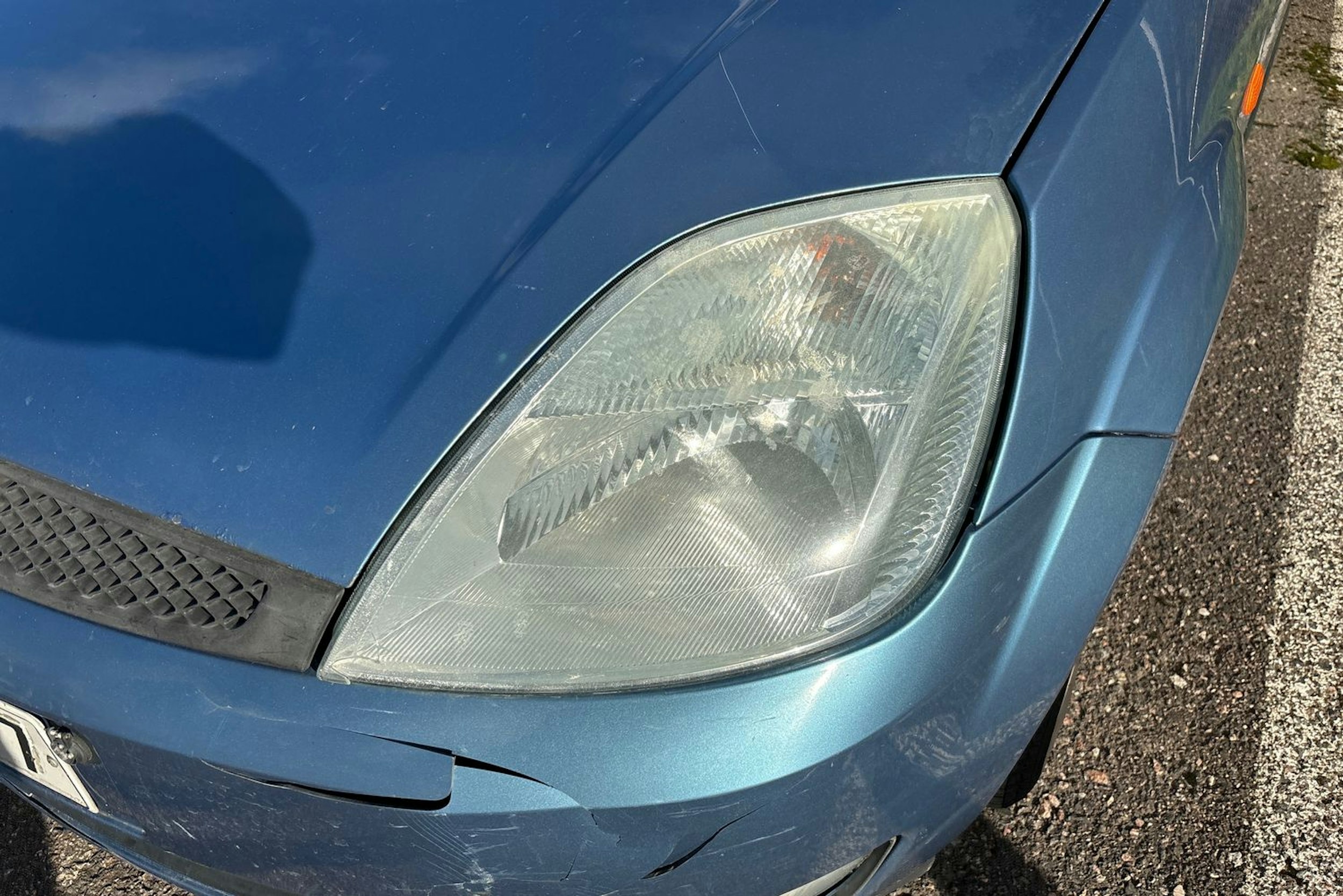 Sininen Ford FIESTA 2003 kuva 38.