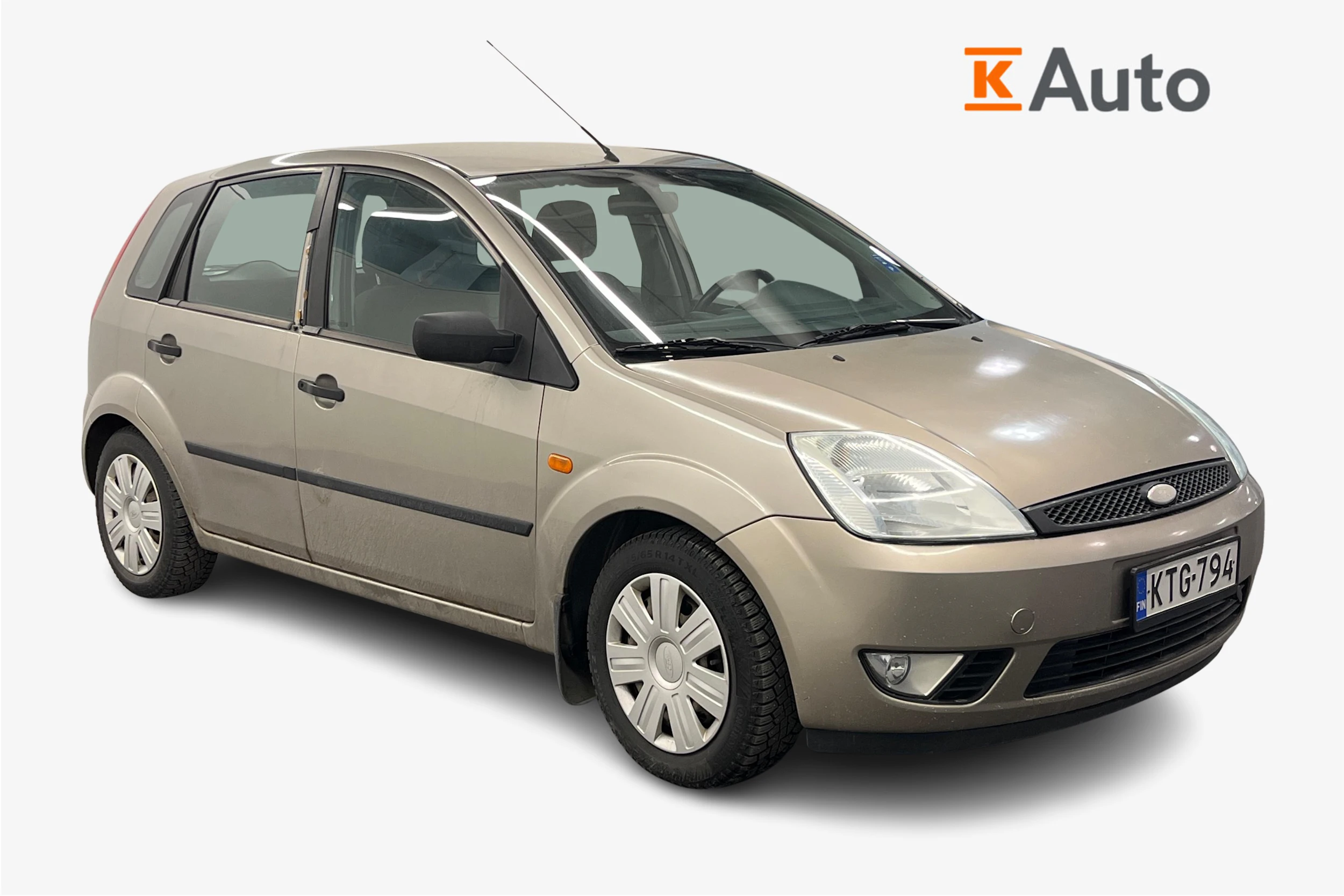 ruskea (beige) Ford Fiesta 2003 kuva 1.