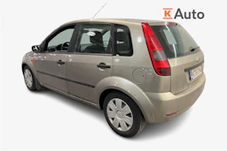 ruskea (beige) Ford Fiesta 2003 kuva 2.