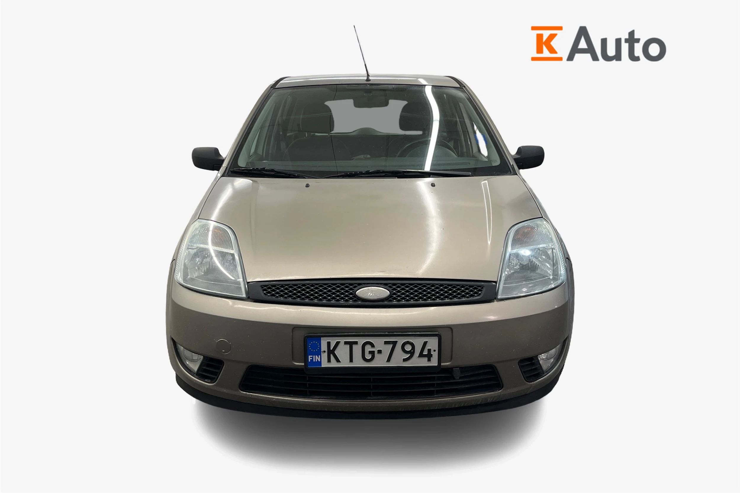 ruskea (beige) Ford Fiesta 2003 kuva 4.