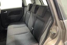 ruskea (beige) Ford Fiesta 2003 kuva 8.