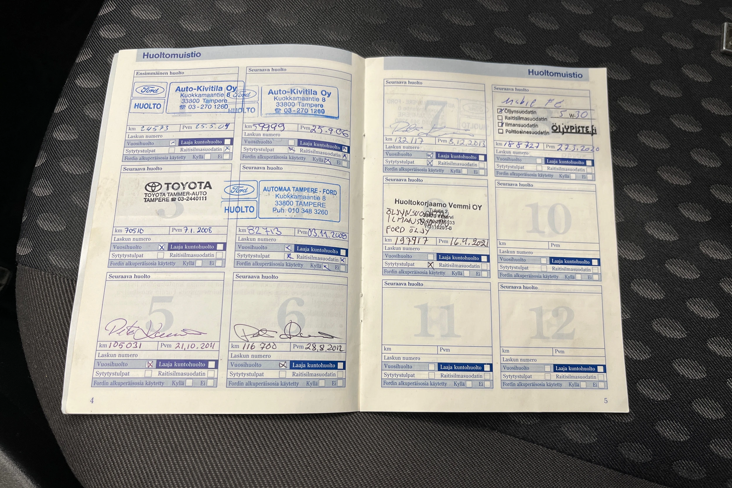 ruskea (beige) Ford Fiesta 2003 kuva 14.