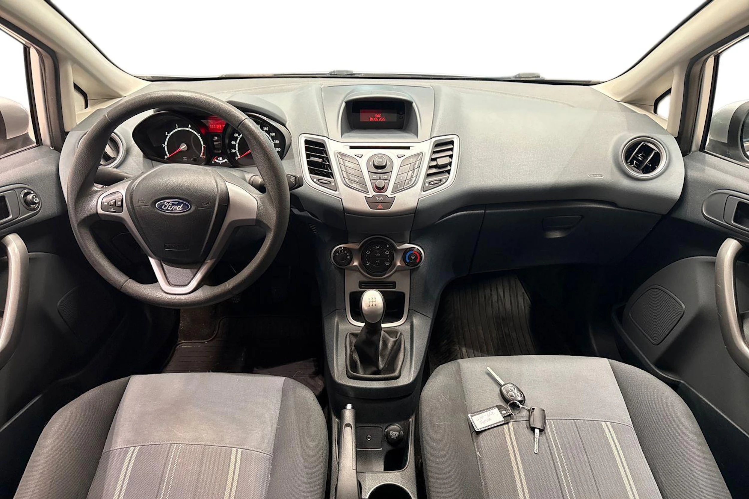 harmaa Ford Fiesta 2009 kuva 9.