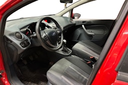 punainen Ford Fiesta 2009 kuva 3.