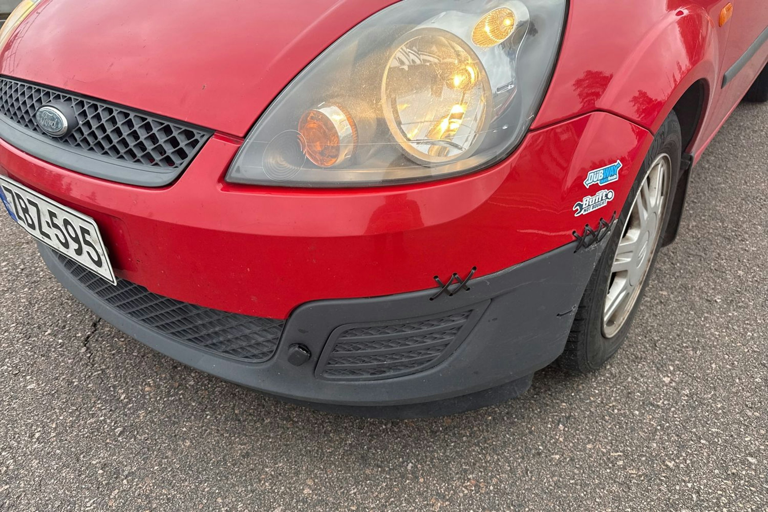 punainen Ford Fiesta 2009 kuva 25.