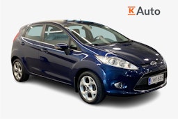 sininen Ford Fiesta 2010 kuva 1.
