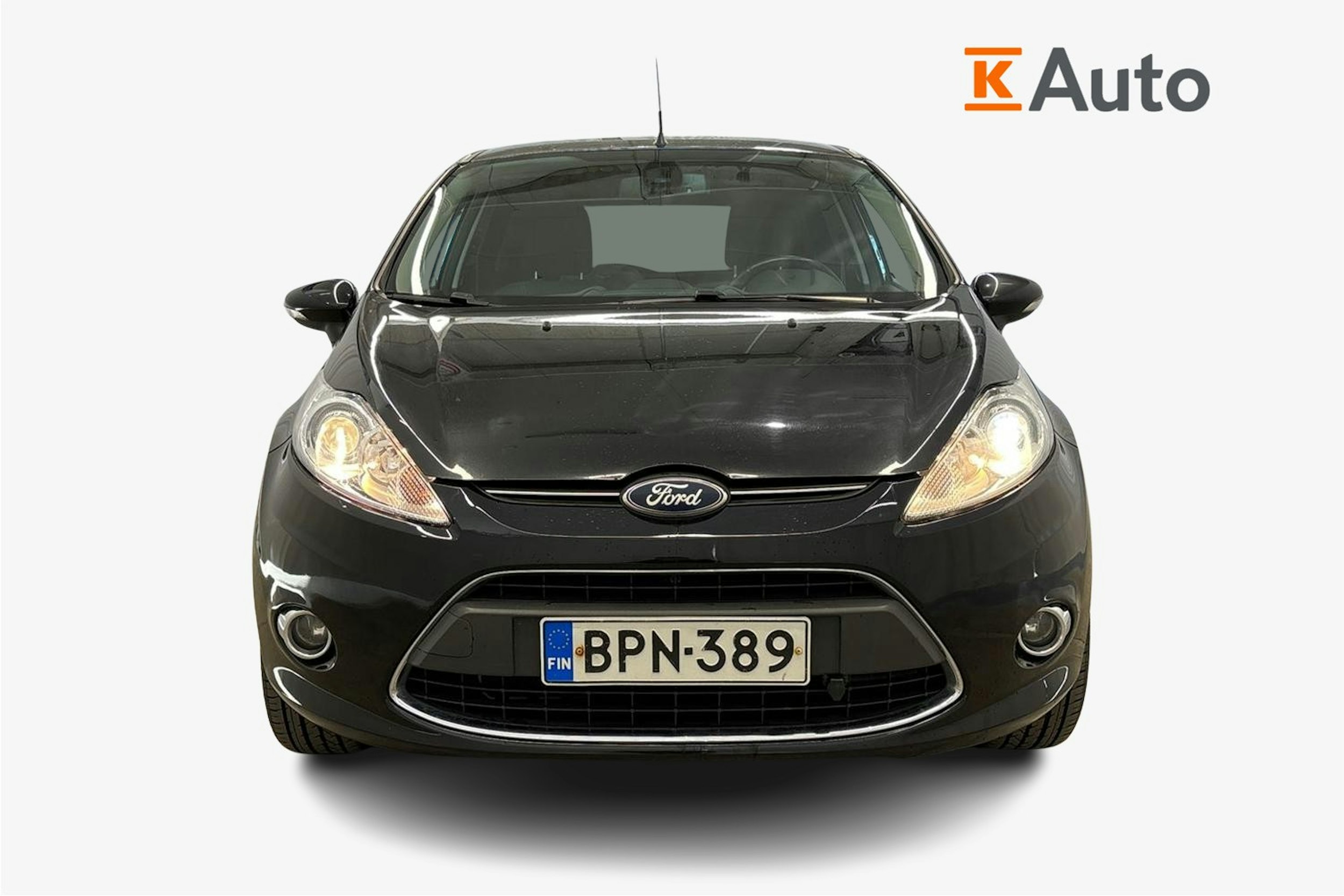 musta Ford Fiesta 2011 kuva 5.