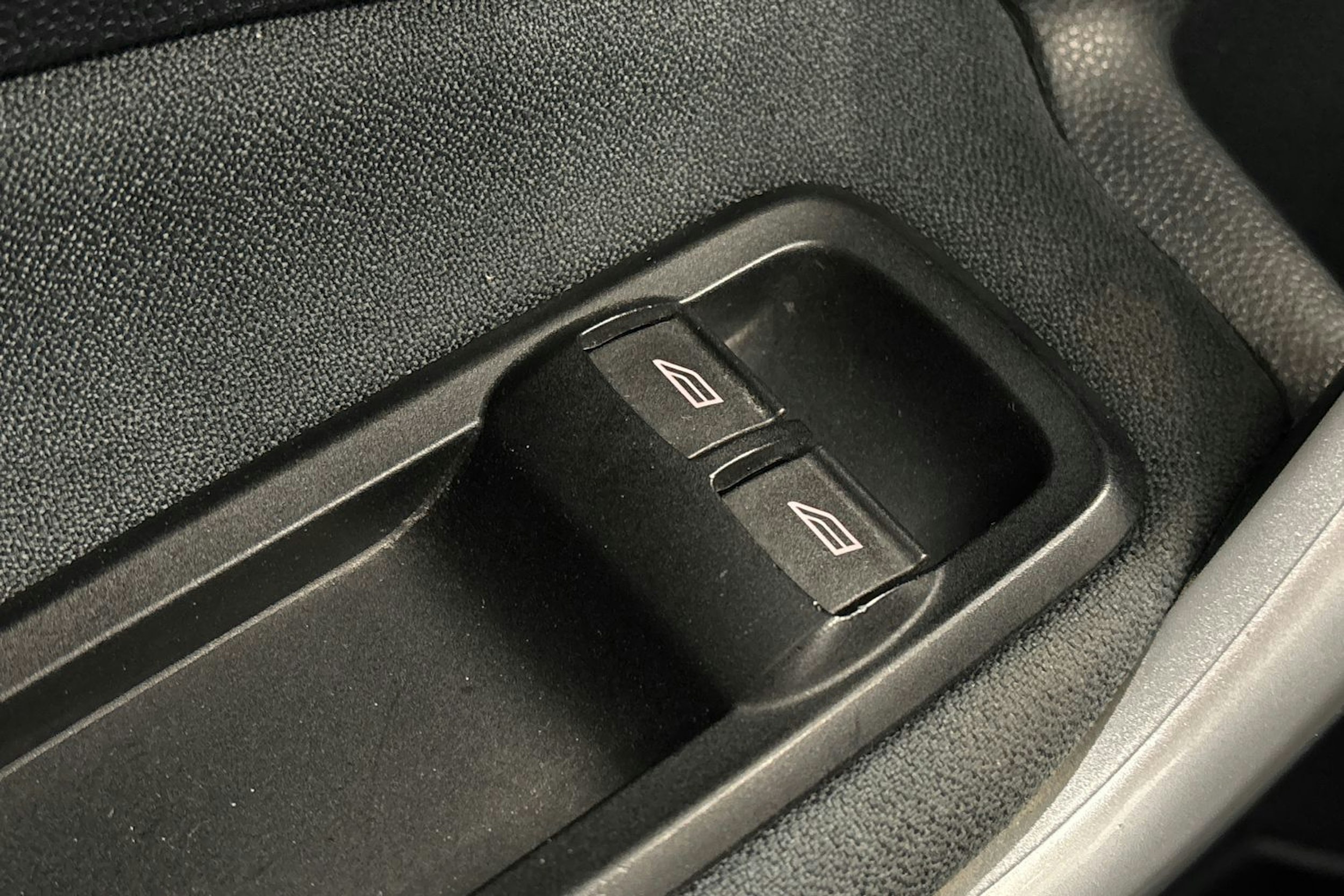 musta Ford Fiesta 2011 kuva 28.