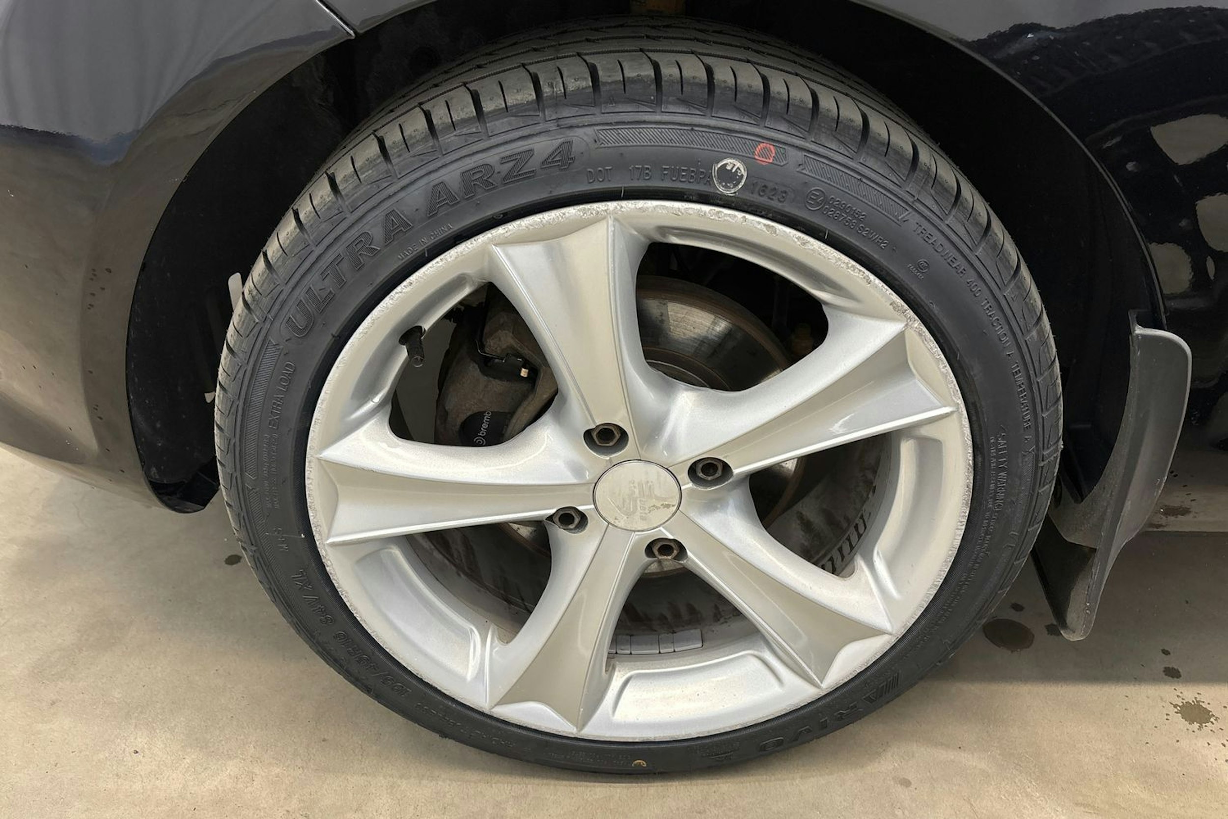 musta Ford Fiesta 2011 kuva 33.