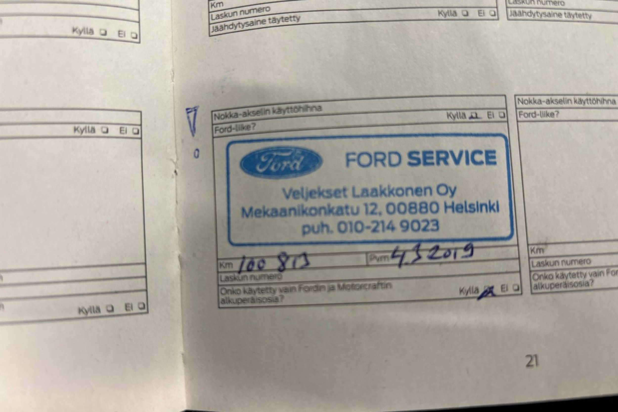 musta Ford Fiesta 2011 kuva 38.