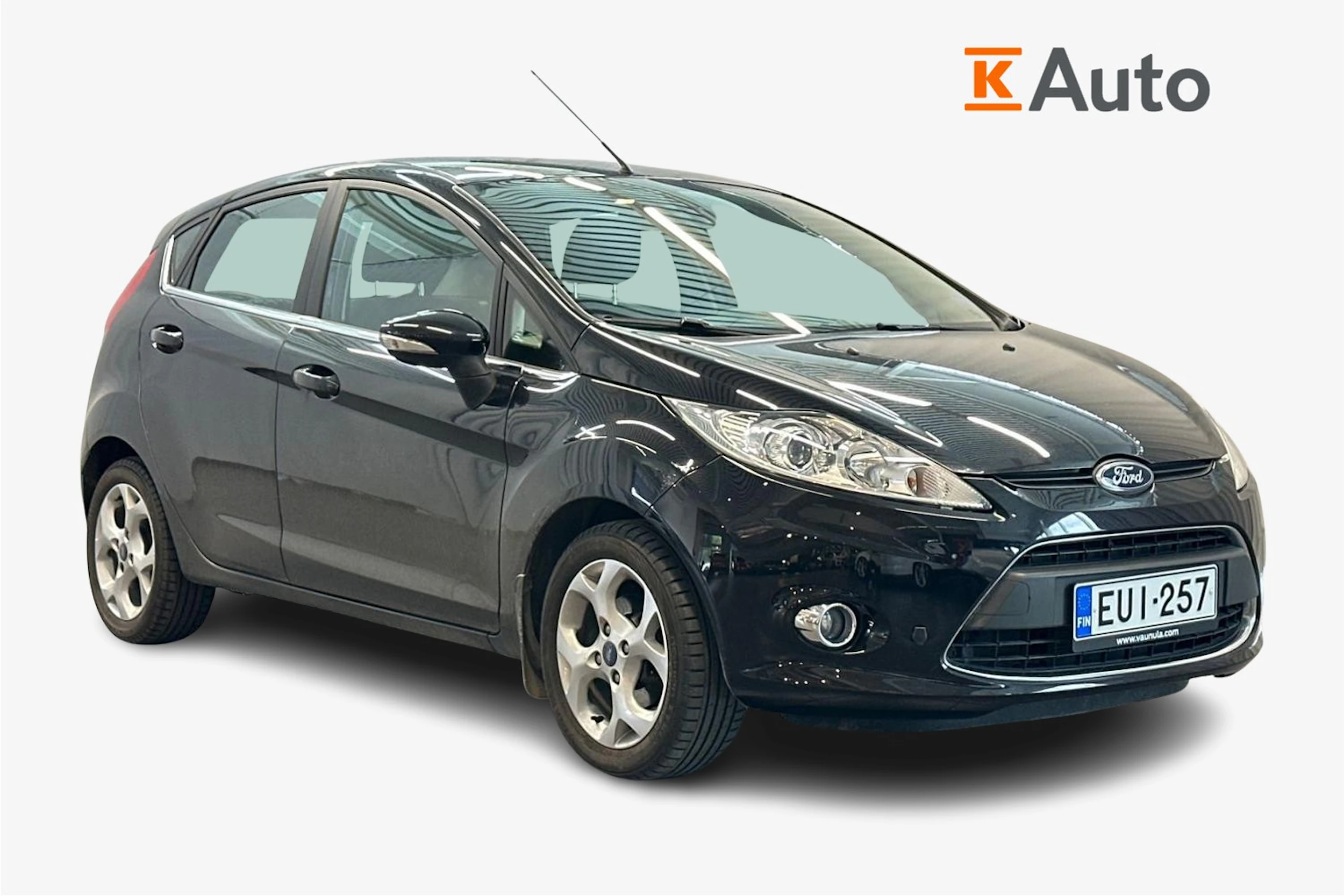 musta Ford Fiesta 2011 kuva 1.