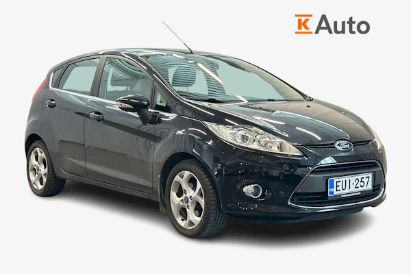 Ford Fiesta 1,25 82 hv Titanium M5 5-ovinen
