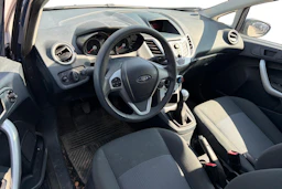 Sininen Ford FIESTA 2011 kuva 3.