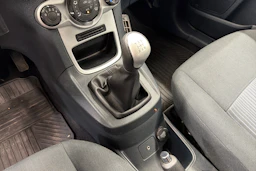 Sininen Ford FIESTA 2011 kuva 13.
