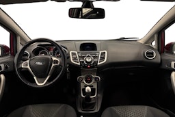 Punainen Ford FIESTA 2011 kuva 9.