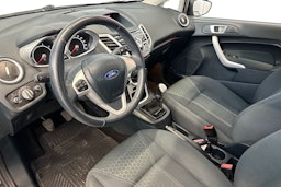 musta Ford Fiesta 2012 kuva 7.