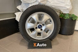 sininen Ford Fiesta 2012 kuva 21.