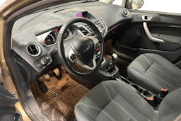 ruskea (beige) Ford Fiesta 2012 kuva 3.