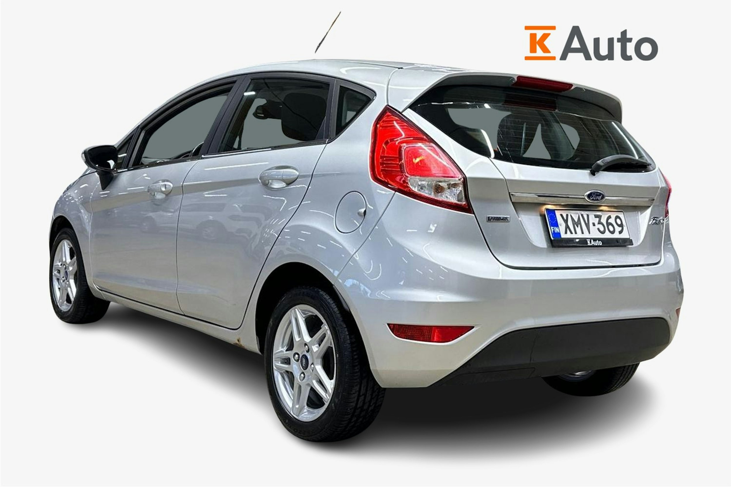 harmaa Ford Fiesta 2013 kuva 2.