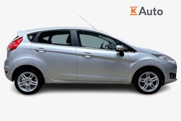 harmaa Ford Fiesta 2013 kuva 5.